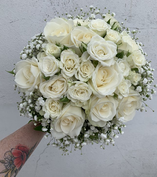White Roses bouquet