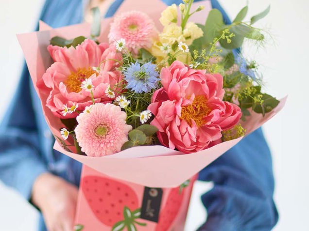 Summer Peony Gift Box image
