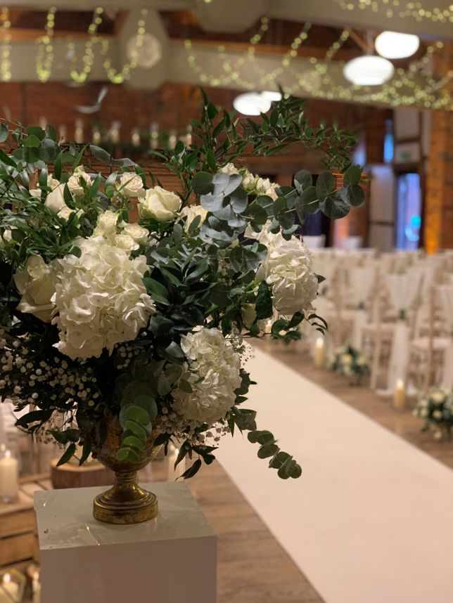 Pedestal Arrangements