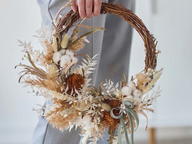 Dried Winter Wreath image